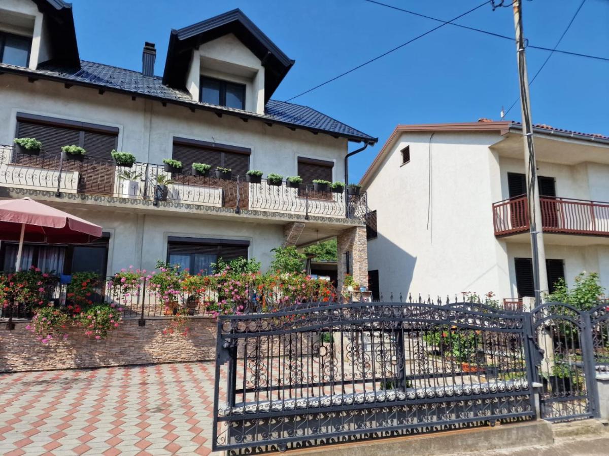 Villa Jankovic Modrica Extérieur photo
